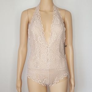 NWT Sexy Deep Plunge Nude Lace Bodysuit